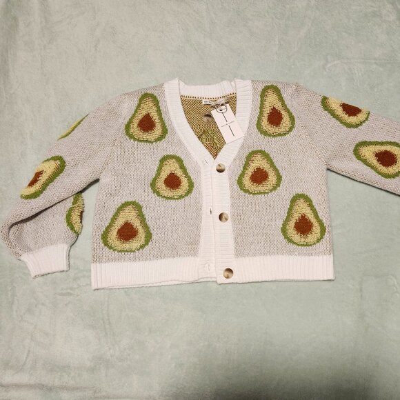 Moon & Madison Avocado Sweater NWT - Picture 1 of 9